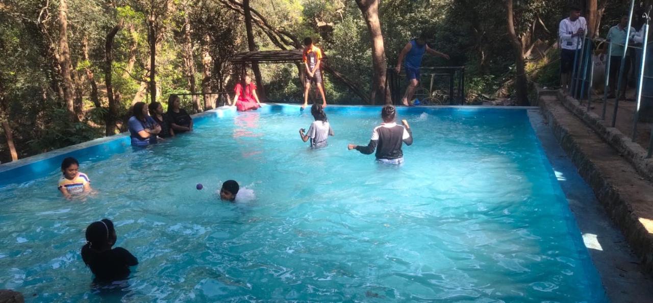 Resort Park View Kathiyawadi 마테란 외부 사진